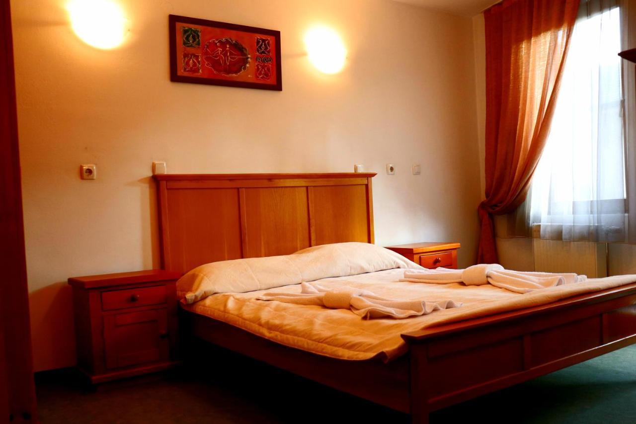 Family Hotel Nadine Bansko Zewnętrze zdjęcie