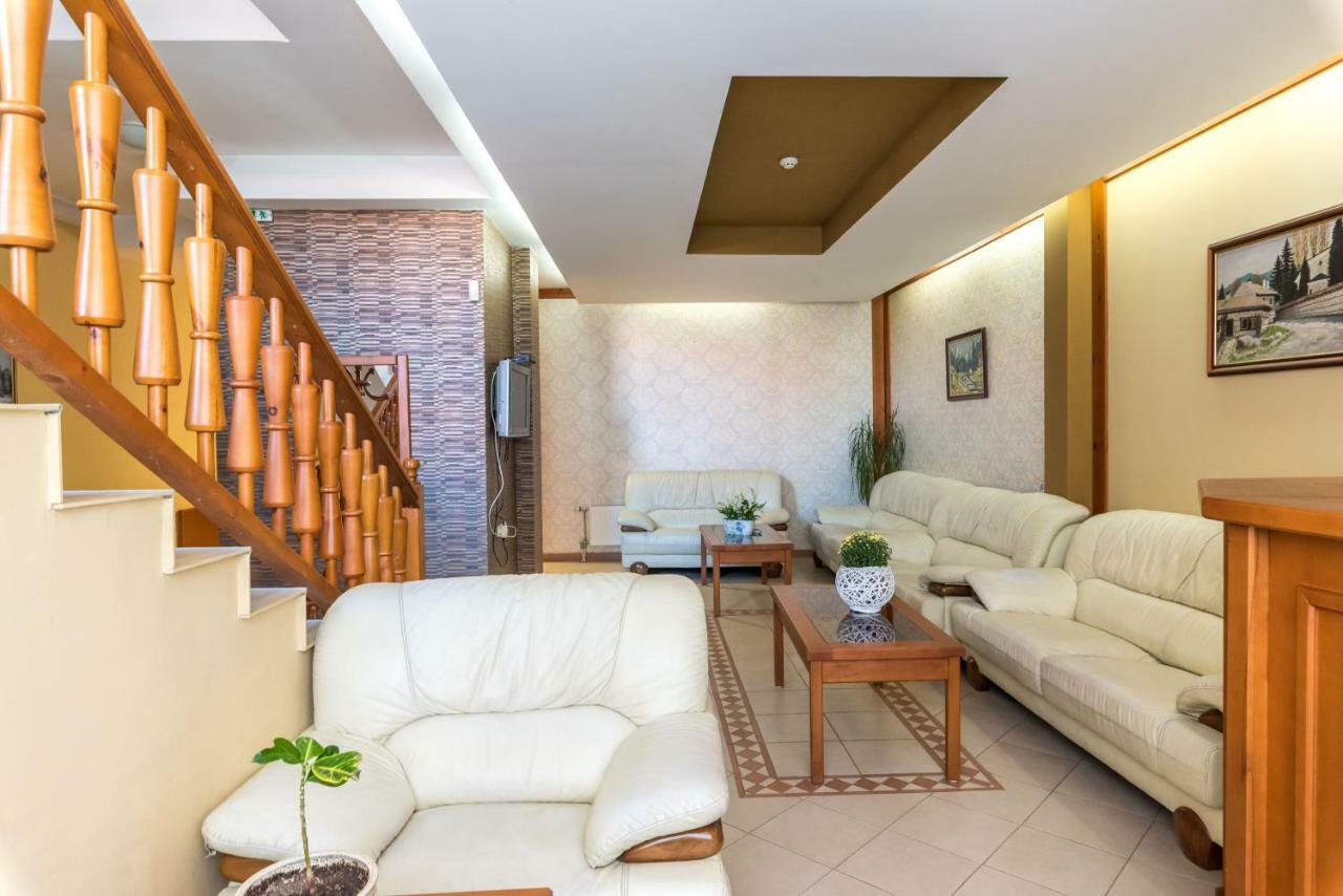 Family Hotel Nadine Bansko Zewnętrze zdjęcie